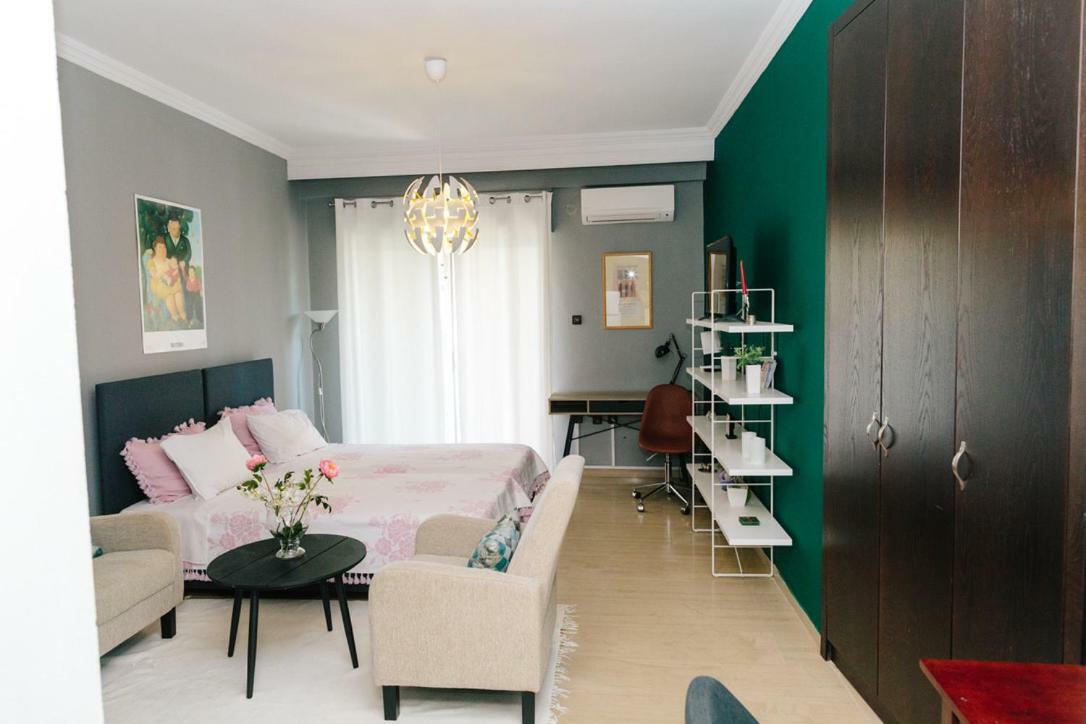 Cosy Downtown Studio - Suite Komotiní Eksteriør bilde