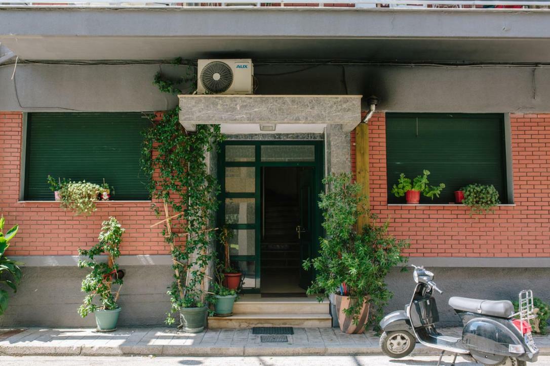Cosy Downtown Studio - Suite Komotiní Eksteriør bilde